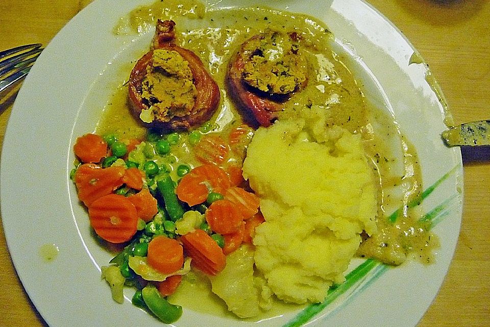 Überbackenes Schweinefilet mit Senfkruste