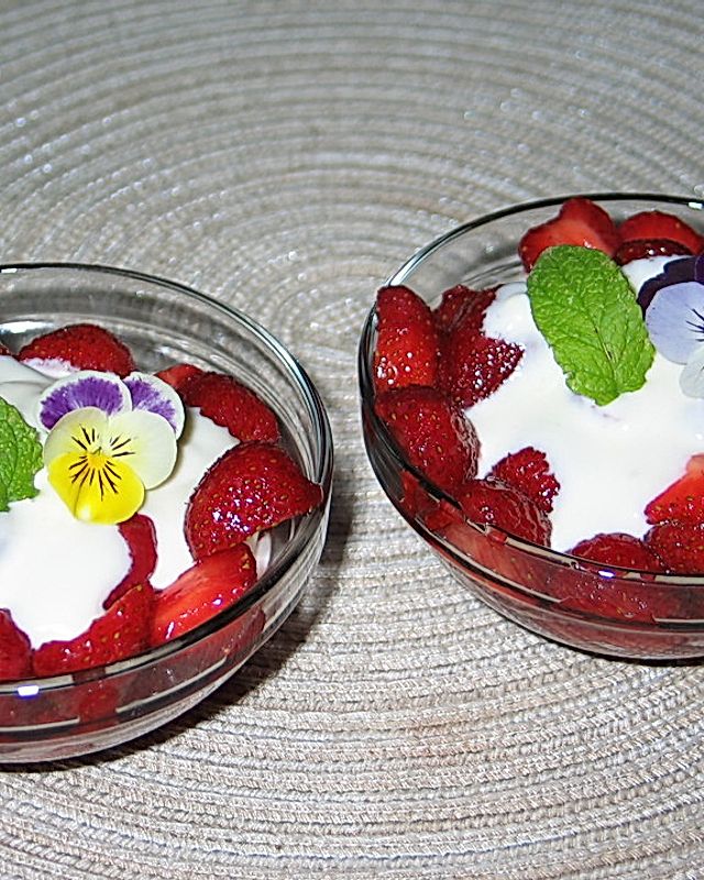 Erdbeersalat mit Mascarponecreme