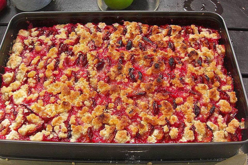 Pflaumenkuchen mit Streusel