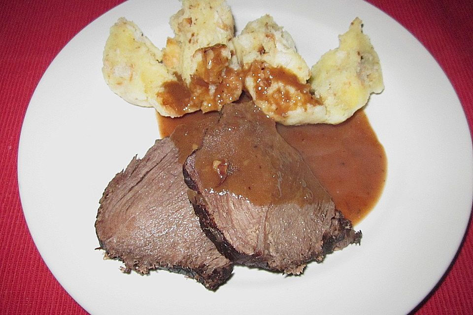 Altbaerlis Glühweinbraten