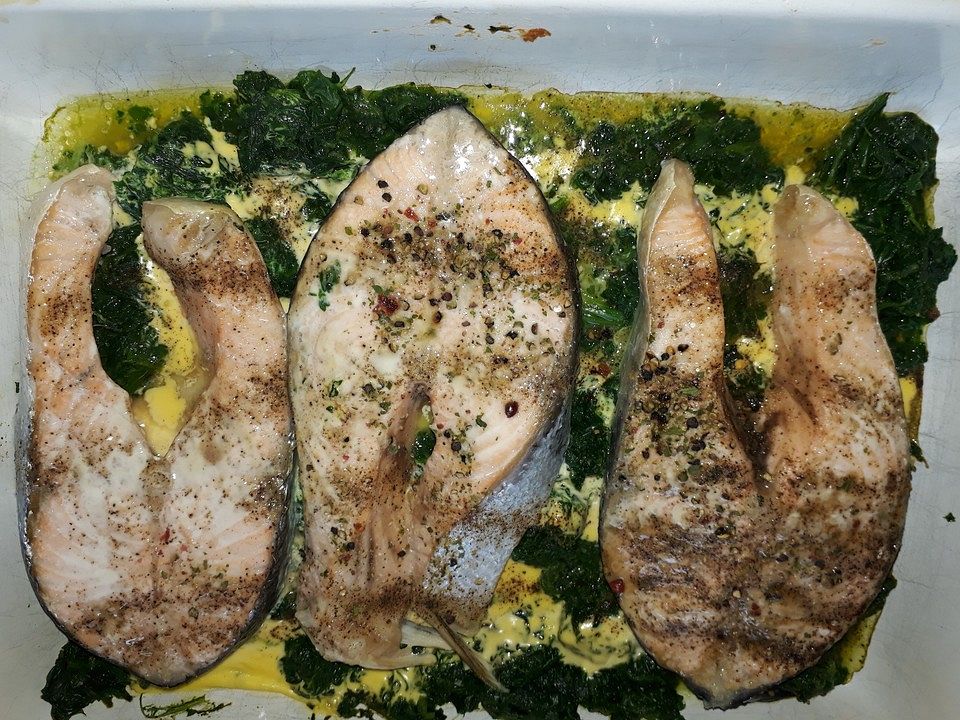 Lachs auf Blattspinat von CookingJulie | Chefkoch