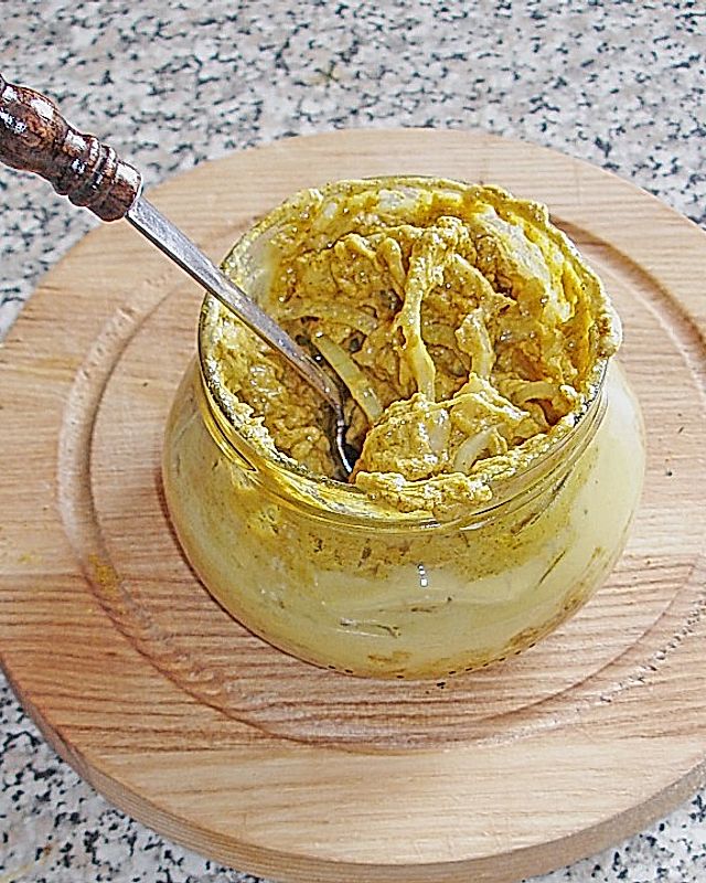 Zwiebel - Senf - Currysoße