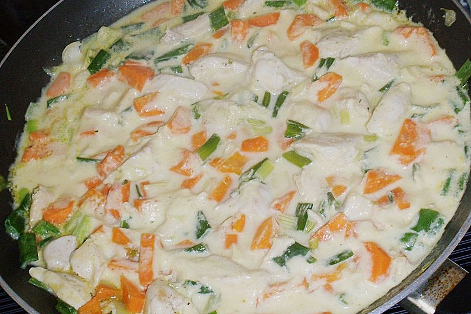 Geflügelpfanne in Senf - Sahne Sauce