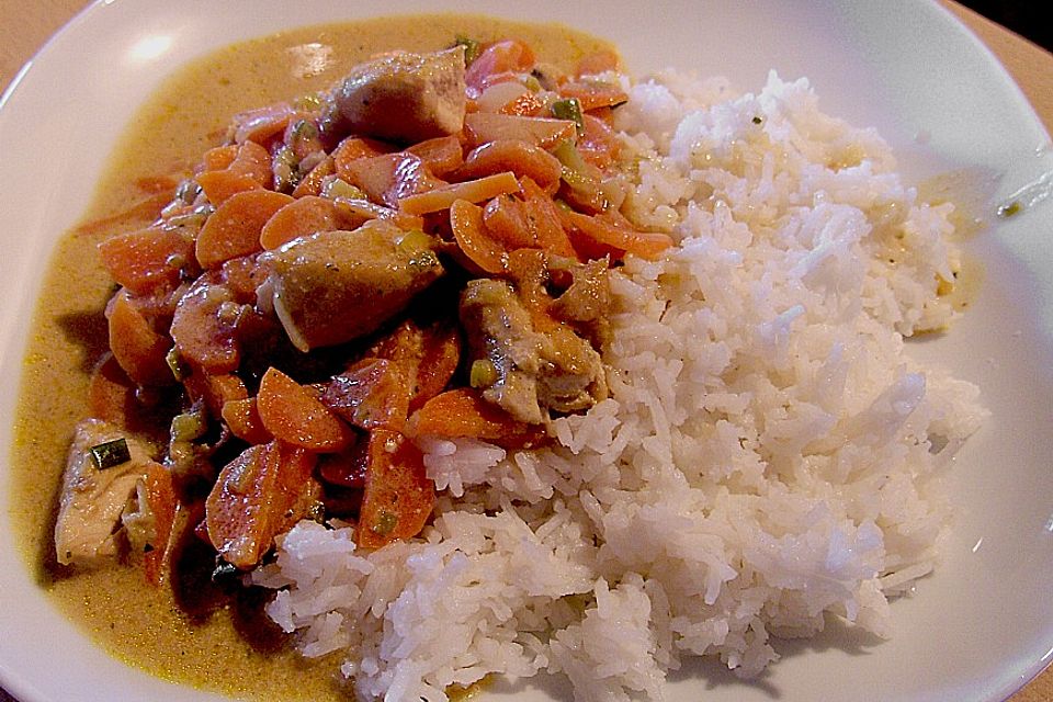 Geflügelpfanne in Senf - Sahne Sauce