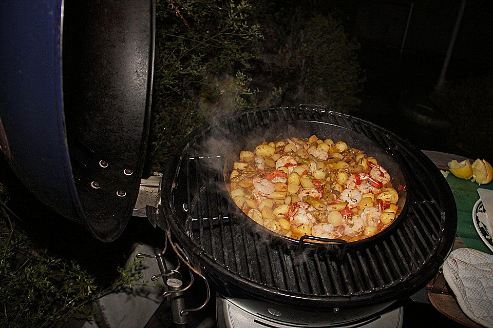 Garnelenpfanne für den Grill Garnelenpfanne für den Grill