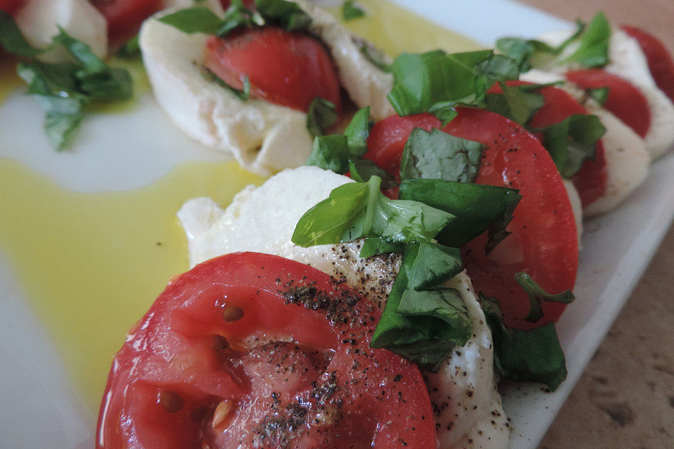 Mozzarella-Tomaten-Salat