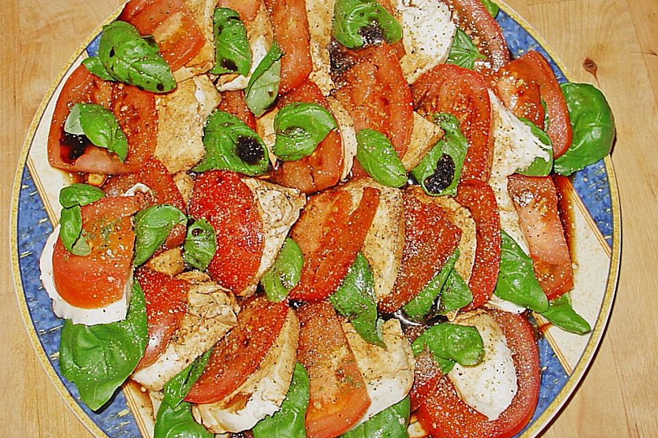 Mozzarella-Tomaten-Salat