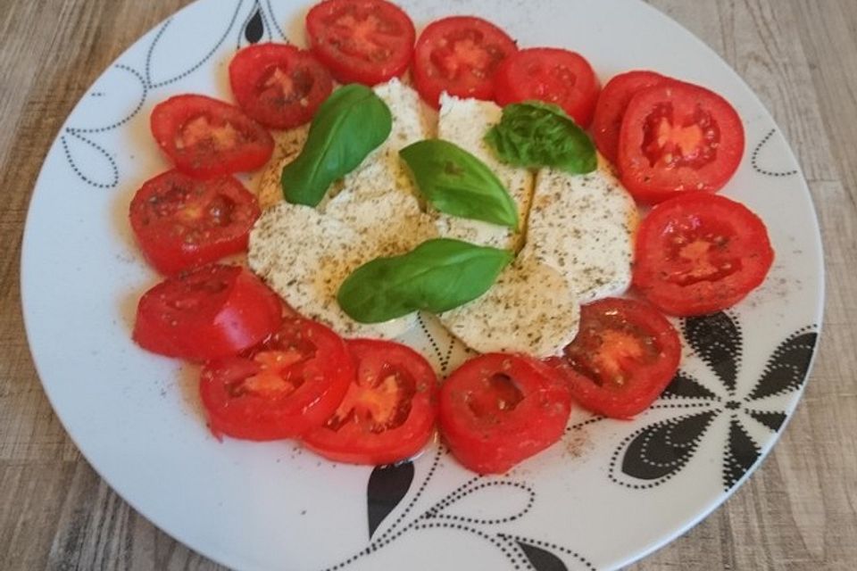 Mozzarella-Tomaten-Salat