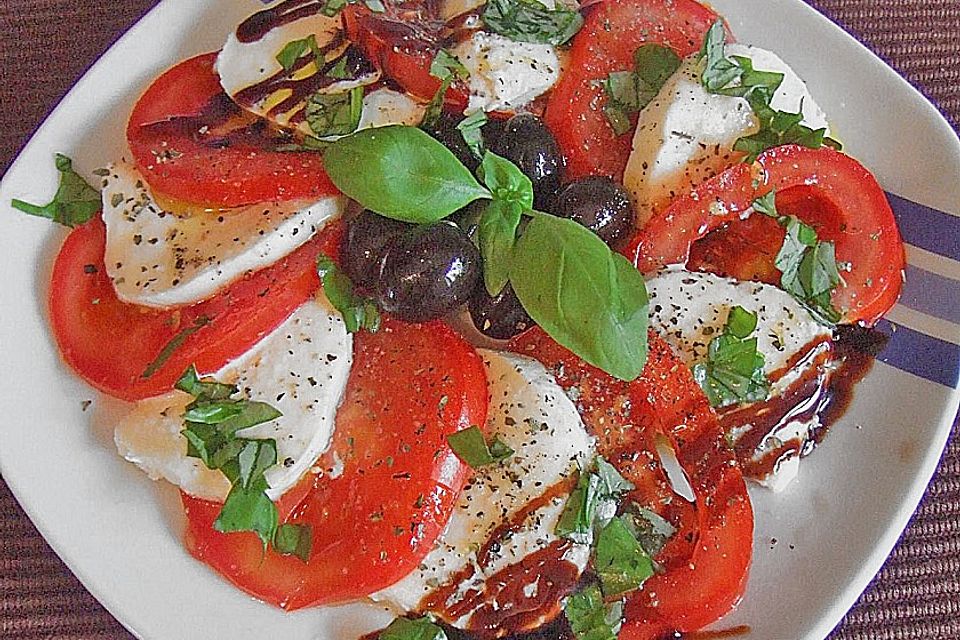 Mozzarella-Tomaten-Salat