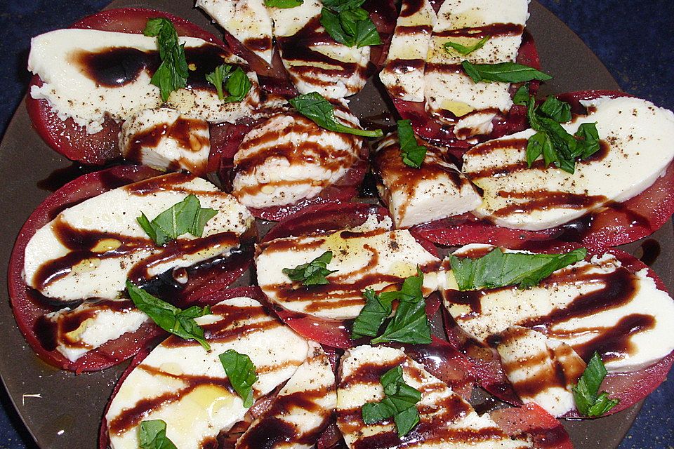 Mozzarella-Tomaten-Salat