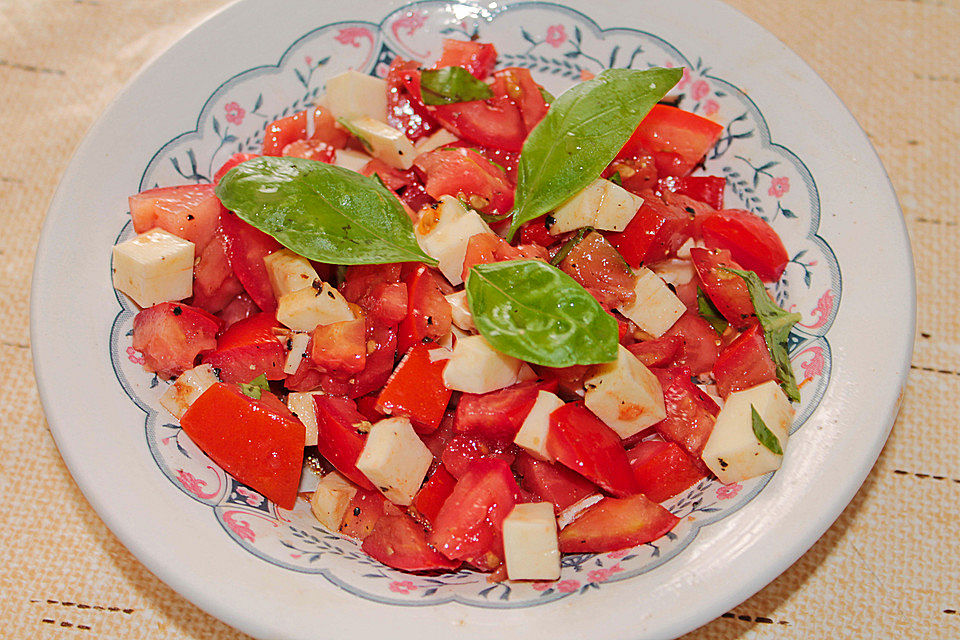 Mozzarella-Tomaten-Salat