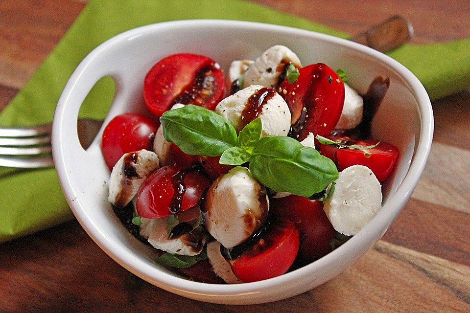 Mozzarella-Tomaten-Salat