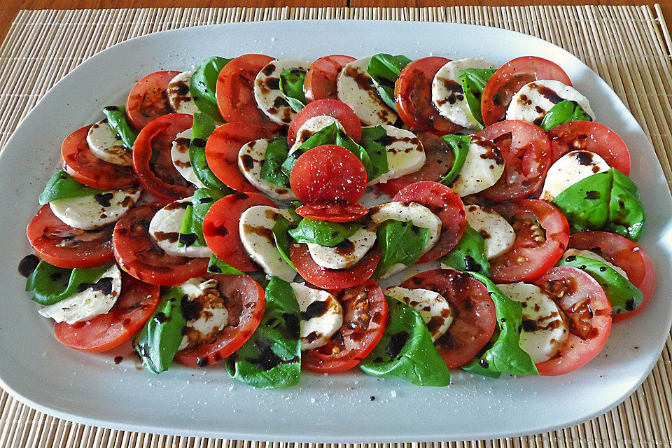 Mozzarella-Tomaten-Salat