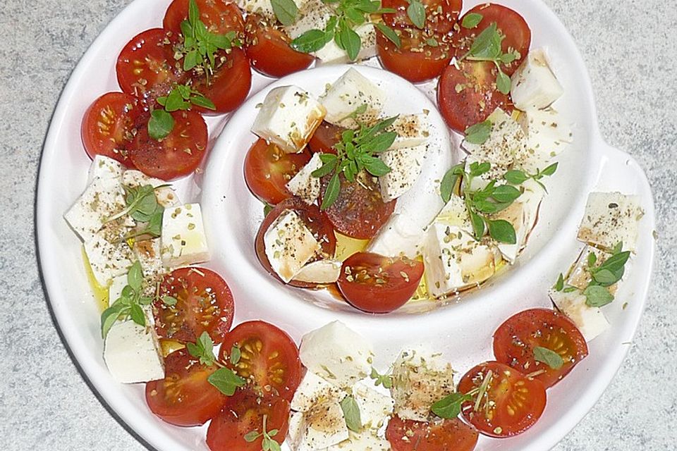 Mozzarella-Tomaten-Salat