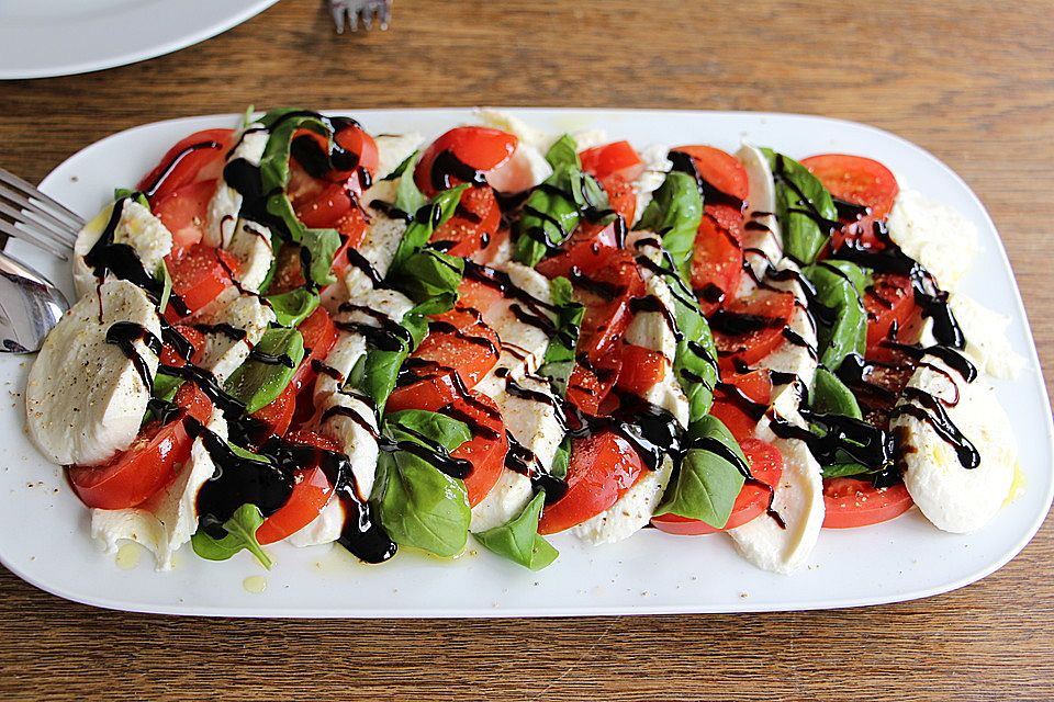 Mozzarella-Tomaten-Salat