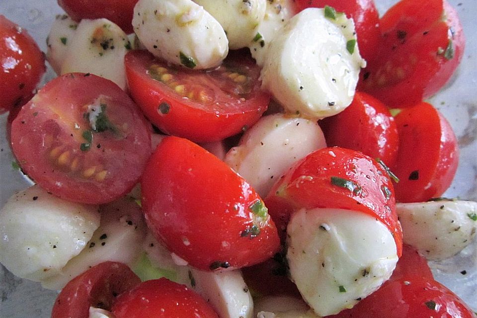 Mozzarella-Tomaten-Salat