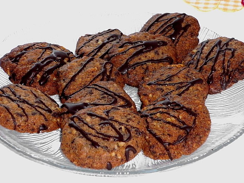 Walnuss - Schoko - Cookies von nefertari2| Chefkoch