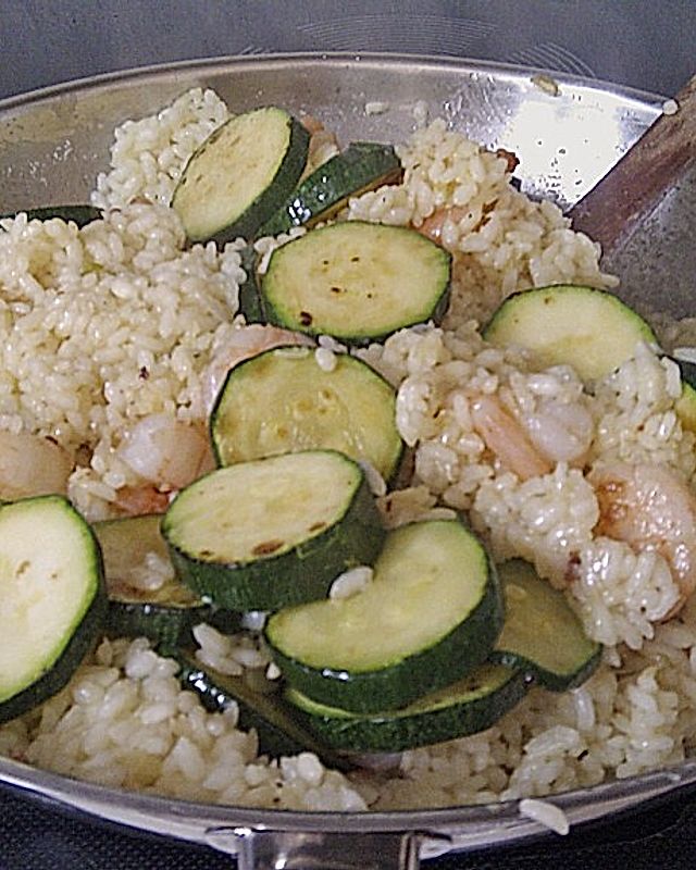 Risotto mit Shrimps und Zucchini