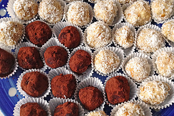 Weiße und braune Kinder - Pralinen von MissSixty79 | Chefkoch