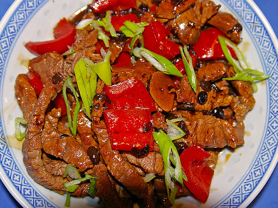 Rinderfilet mit Paprika und schwarzer Bohnensauce von judith| Chefkoch