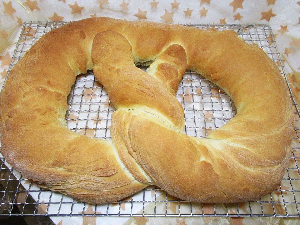 Neujahrsbrezel Wie Von Der Schwabischen Patin Chefkoch 
