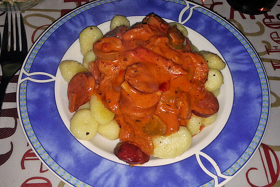 Würstchengulasch