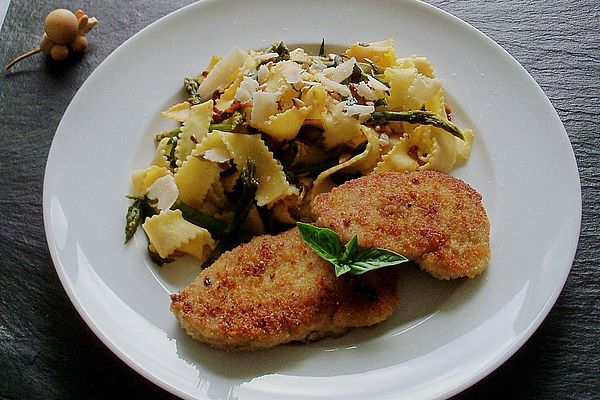 Parmesan - Schnitzel und Nudeln von Lena4ka | Chefkoch