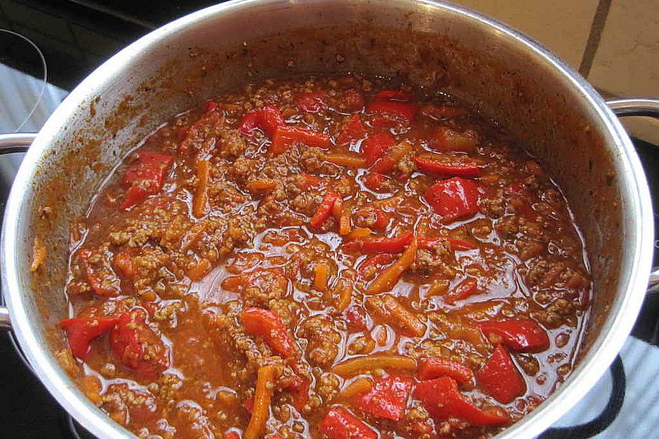 Spaghetti mit Karotten - Paprika - Sauce