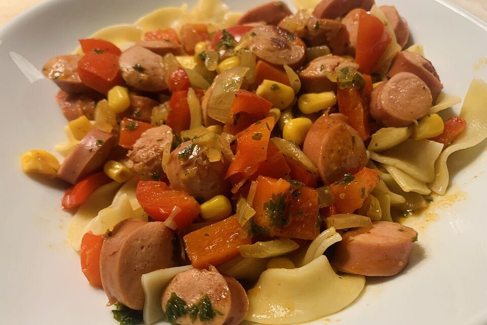 Wurst-Nudel-Pfanne