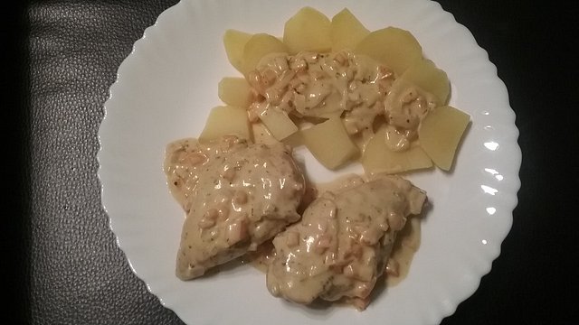 Putenschnitzel mit pikanter Sauce von lieschen111
