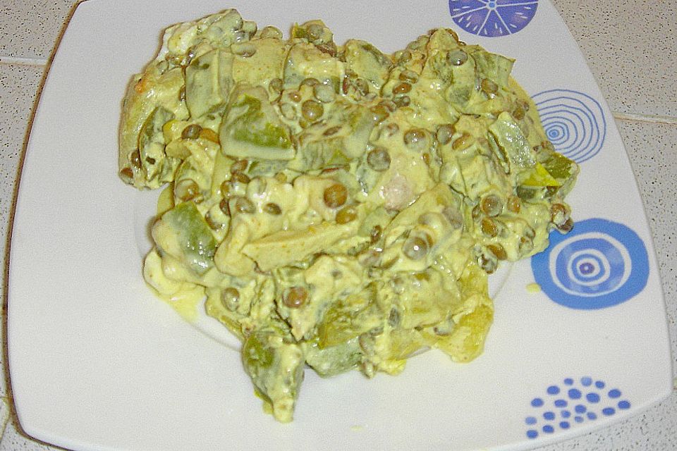 Linsen-Curry mit Bananen und Schafskäse