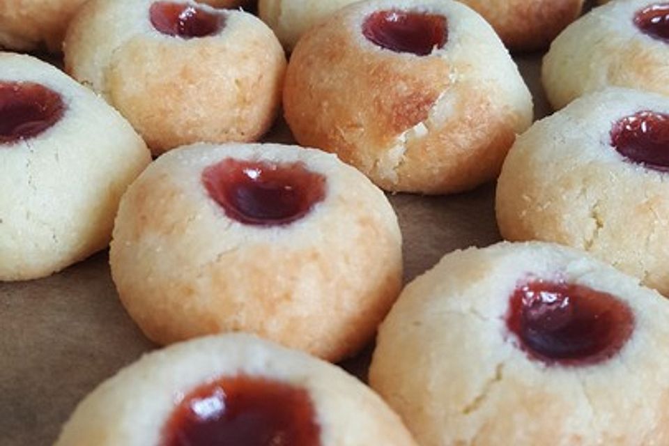 Kokosmürbchen Kokosmürbchen