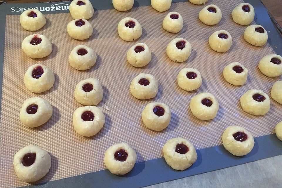 Kokosmürbchen Kokosmürbchen