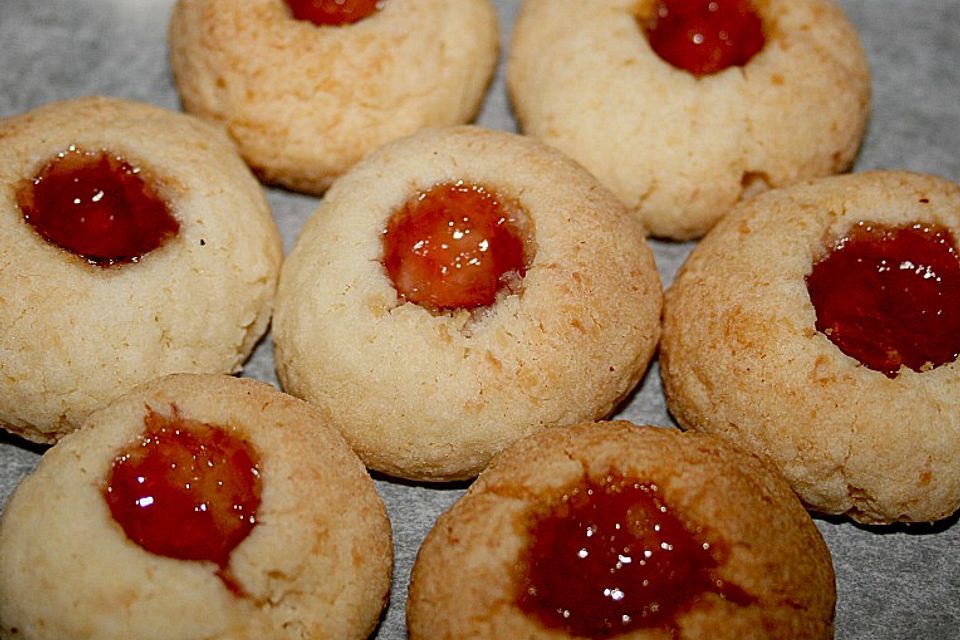 Kokosmürbchen Kokosmürbchen