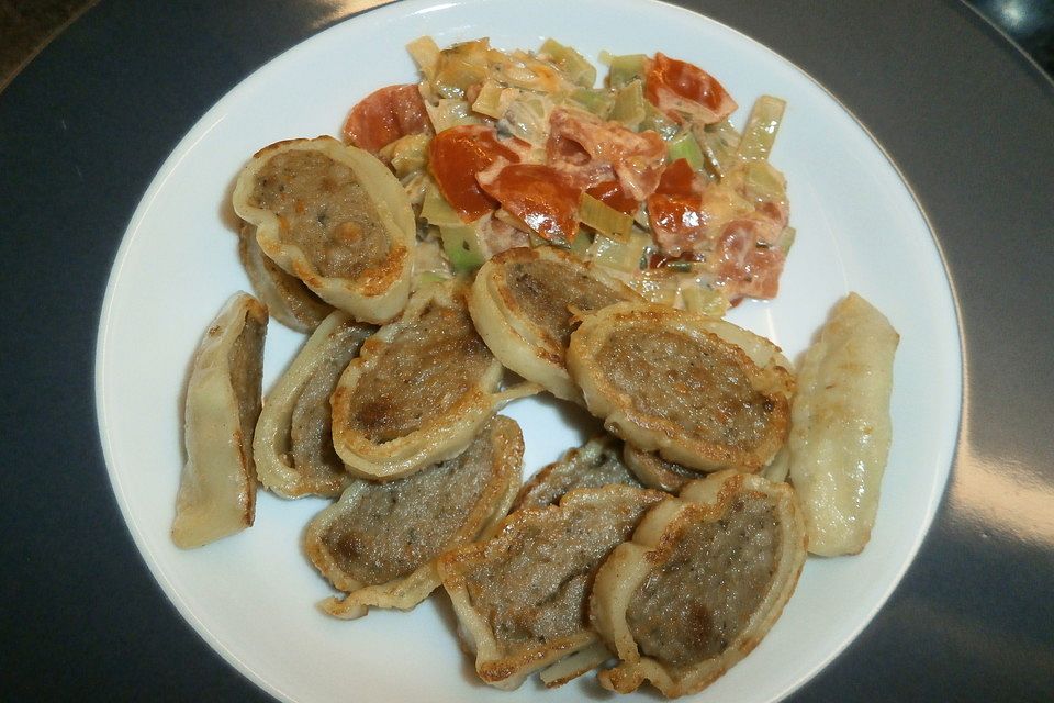 Maultaschen mit Lauch - Tomaten - Gemüse