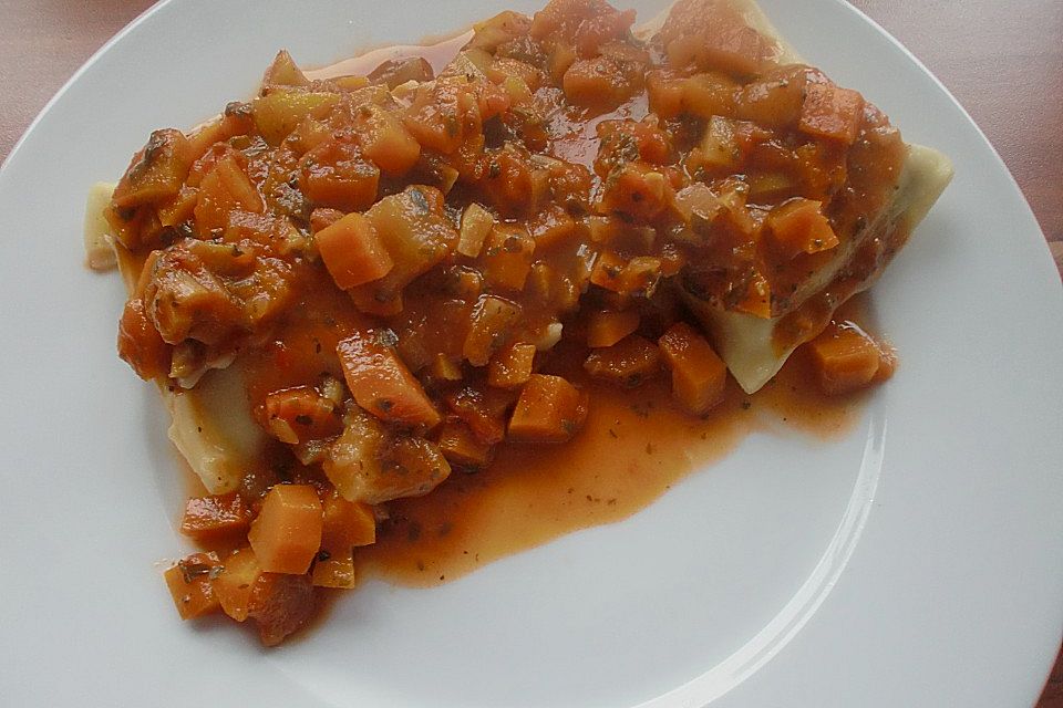 Maultaschen mit Lauch - Tomaten - Gemüse