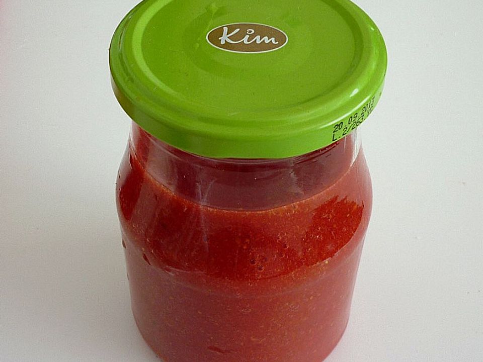 Bayerische Creme mit Erdbeerpüree von suomentanja| Chefkoch