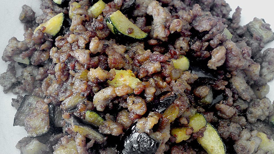 Aubergine - Zucchini - Hackpfanne von schatztruhe2312 Aubergine - Zucchini - Hackpfanne von schatztruhe2312