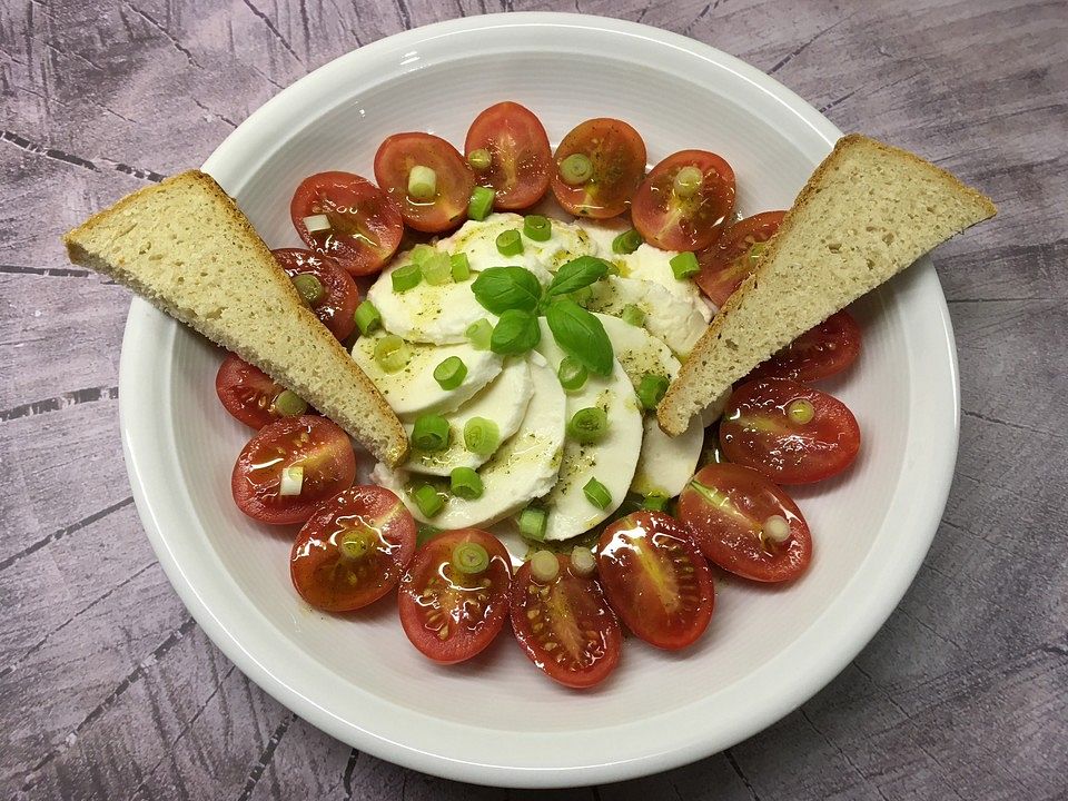 Tomaten - Mozzarella - Salat von LostAngel1985| Chefkoch