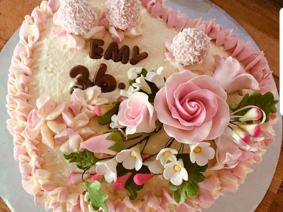 Kokos - Raffaello - Torte mit Nougat und Marzipan von SiBu79 | Chefkoch