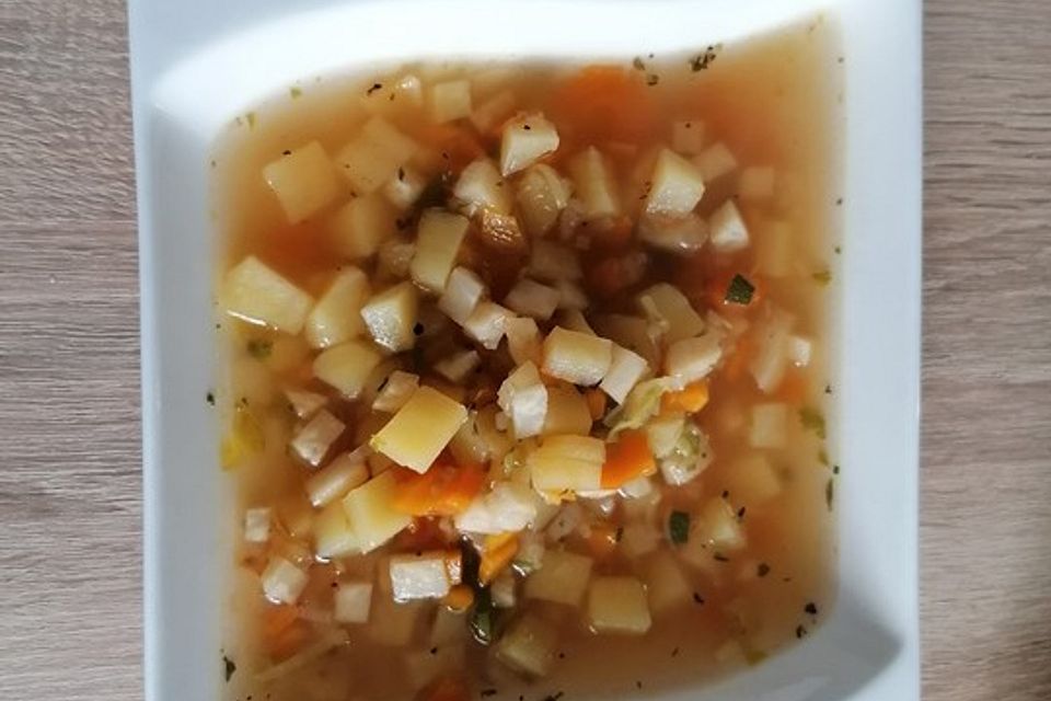 Schnelle Minestrone