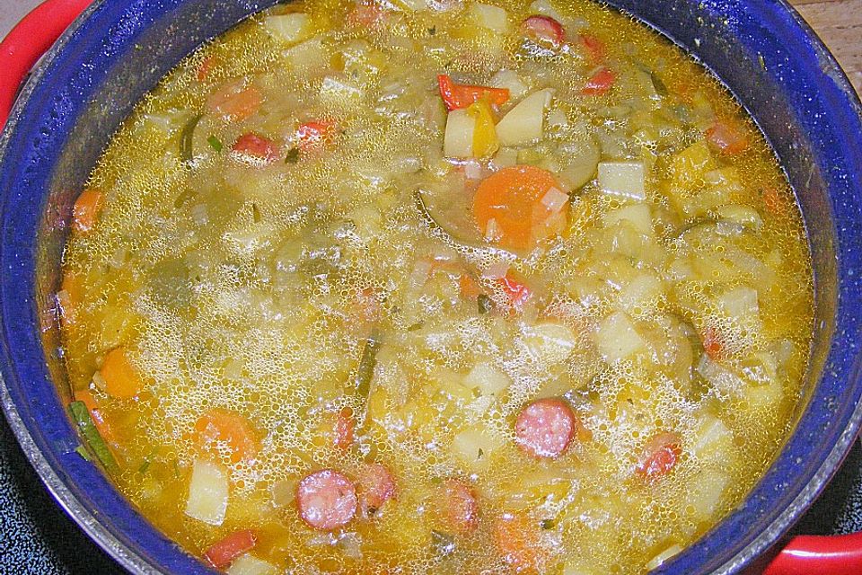 Schnelle Minestrone