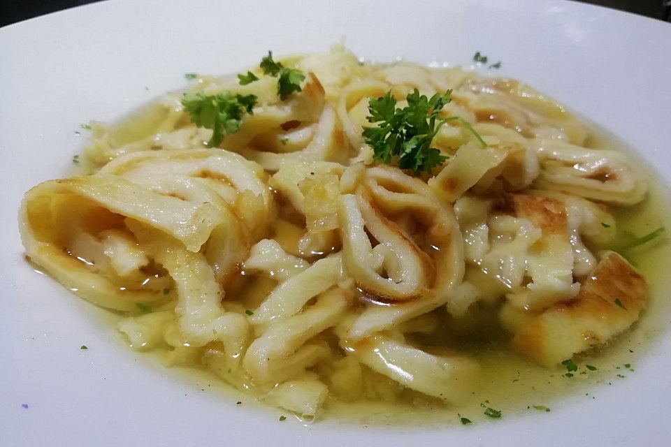 Flädlesuppe Flädlesuppe