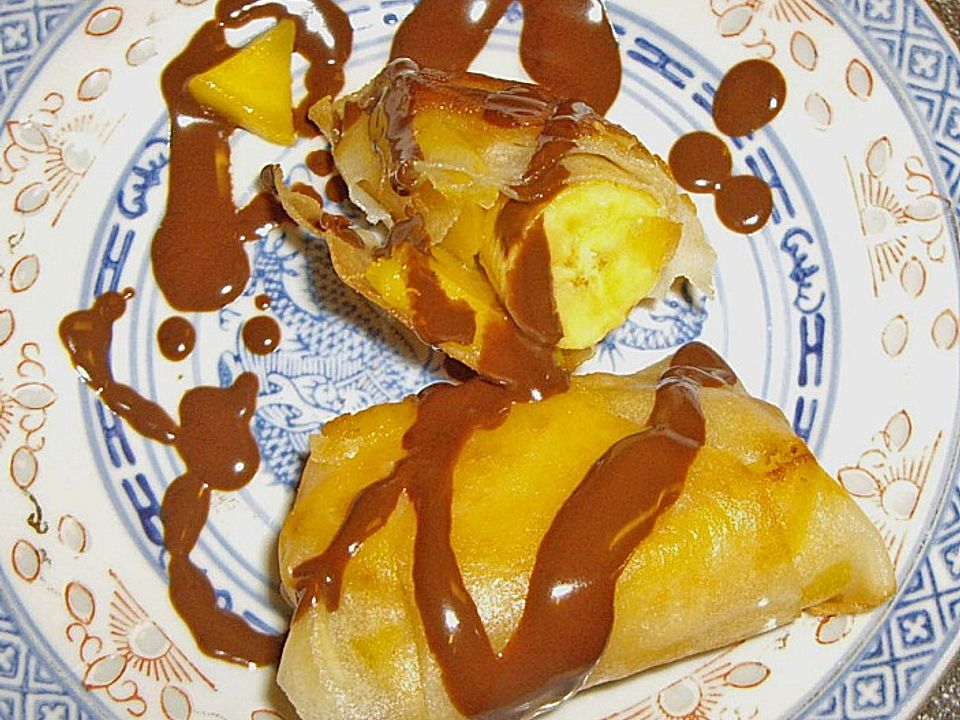 Banana und Mango Springroll mit Kokos - Schoko - Ganache von Dialog ...