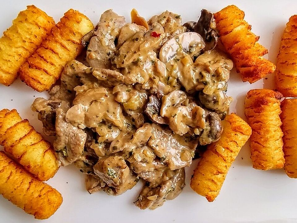 Geschnetzeltes vom Schweinefilet von Engelmietz| Chefkoch