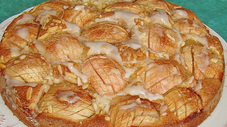Blitz - Apfel - Mandel - Kuchen mit Punschguss von Juulee Blitz - Apfel - Mandel - Kuchen mit Punschguss von Juulee