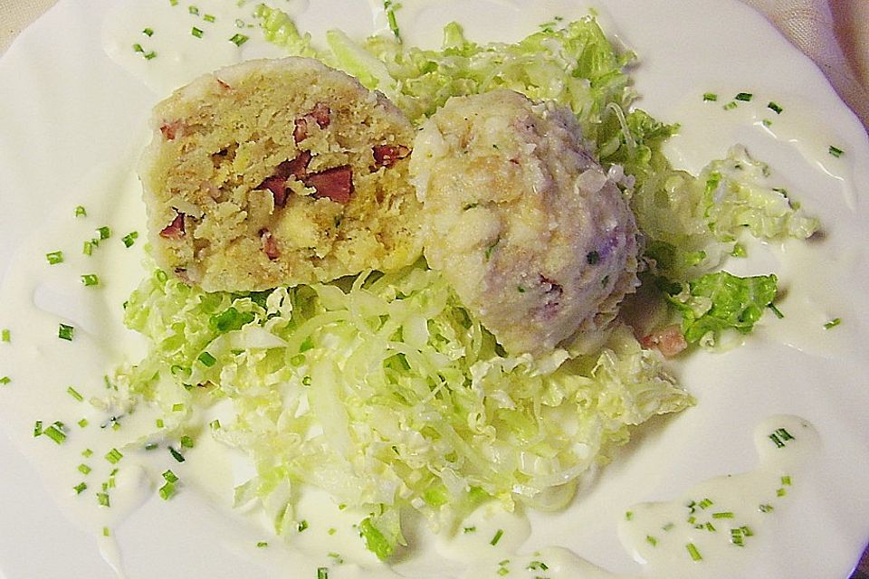 Schinkenspeck - Grieß Knödel