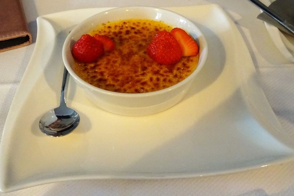 Crème brûlée mit Rum