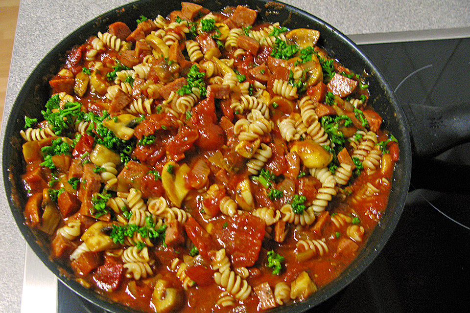 Tomaten - Sahne - Champignon - Sauce