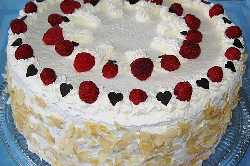 Himbeer - Sahnequark - Torte